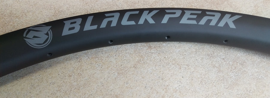 Шина BLACK PEAK Enduro Carbon