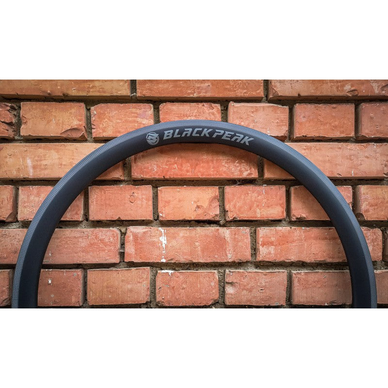 Шина BLACK PEAK RD 700C 38MM  CARBON