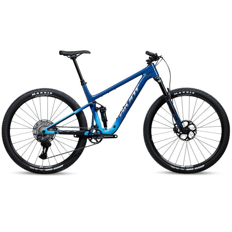 Планински велосипед PIVOT MACH 4 SL Expert XT Di2 Medium Blue Stellar Fade
