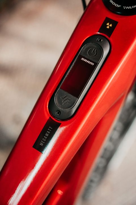 Електрически велосипед Nukeproof Megawatt Carbon Pro — снимка 3