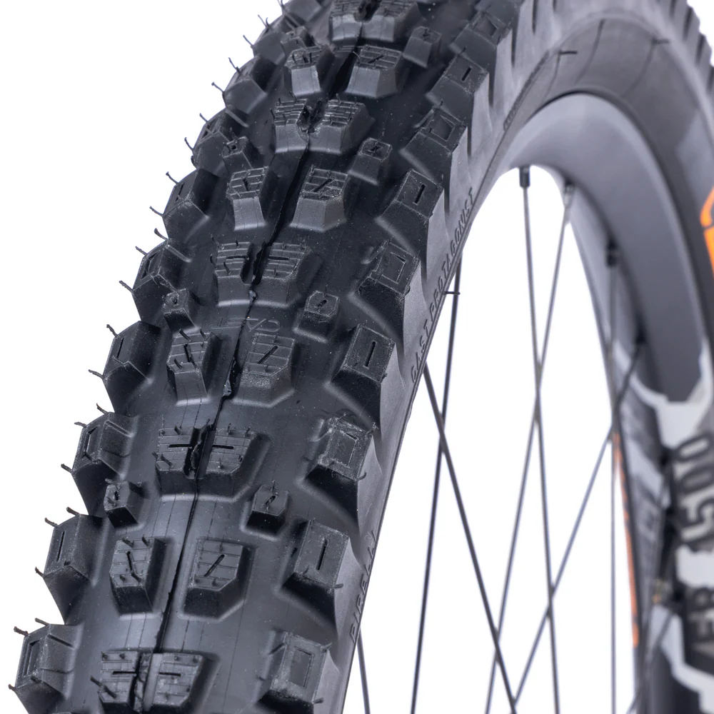 PIRELLI CAST Protagonist HardWall 29 x 2.4 Black TLR Tire