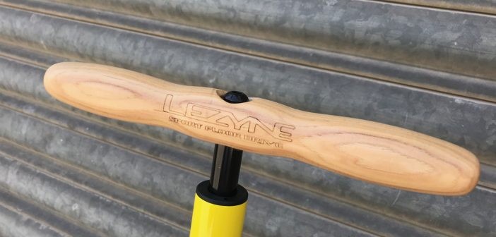 LEZYNE SPORT FLOOR DRIVE 3.5 - Fire Red Floor Pump